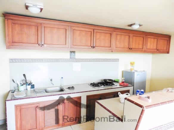 584