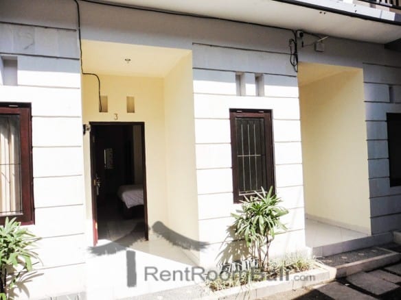 Famous Living Studios – Kerobokan