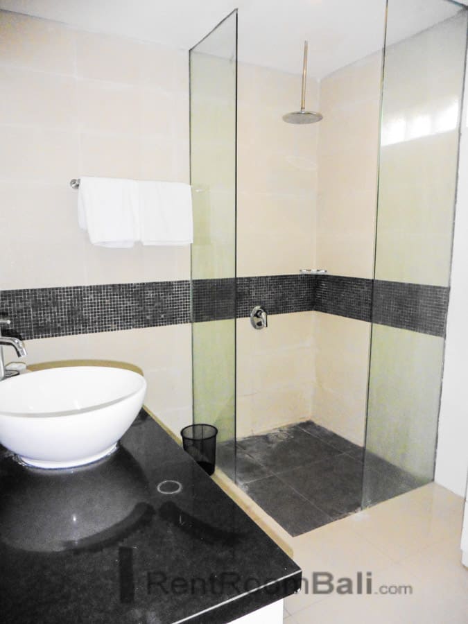 Apple Studios and Apartments – Kerobokan