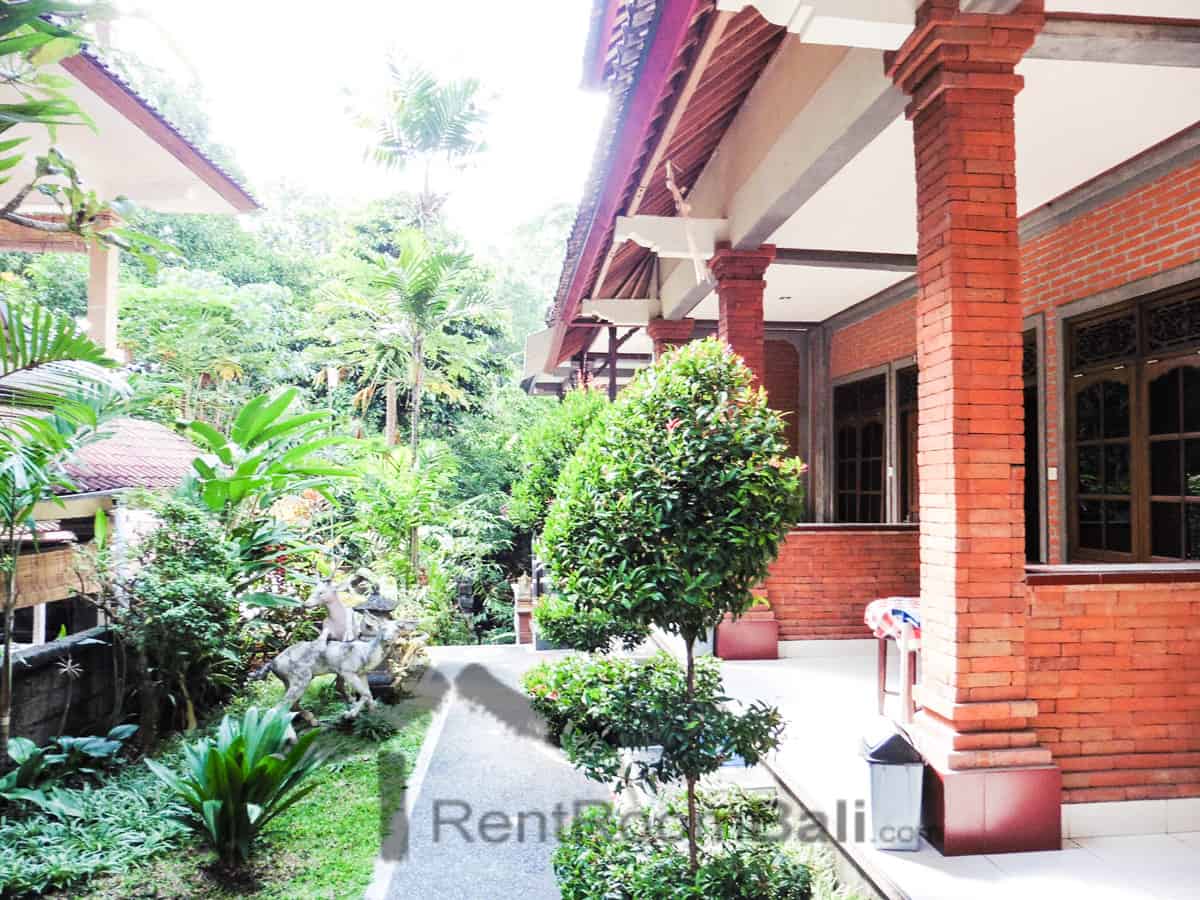 Arik’s Studios – Ubud