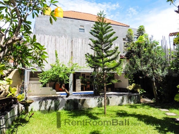 584