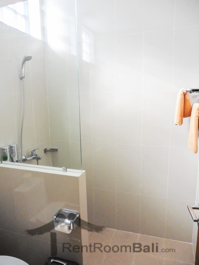 Kubu Petitenget Studios – Seminyak