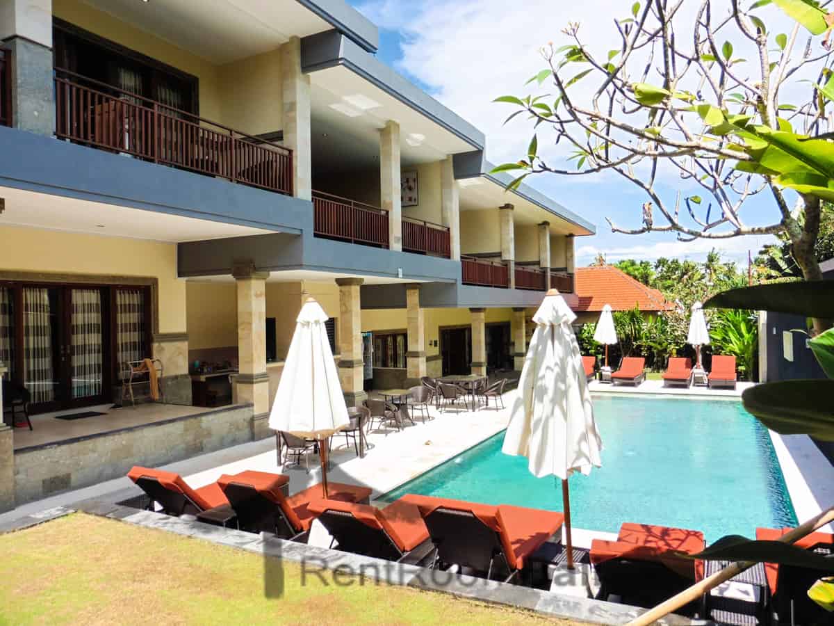 Kubu Petitenget Studios – Seminyak