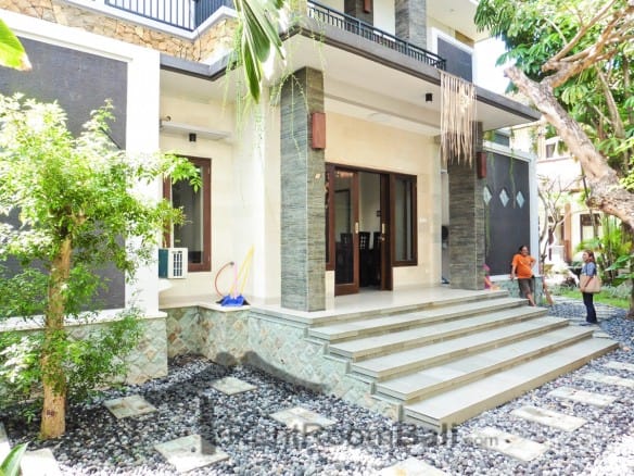 Balitis Villa – Kuta