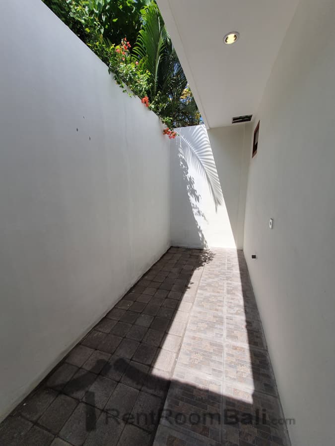 Waru Residence Studios – Seminyak