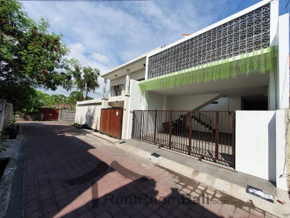 Alabaster Studios and Apartments – Seminyak