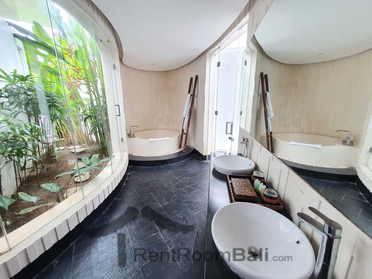Taman Mesari Villa in Seminyak Bali