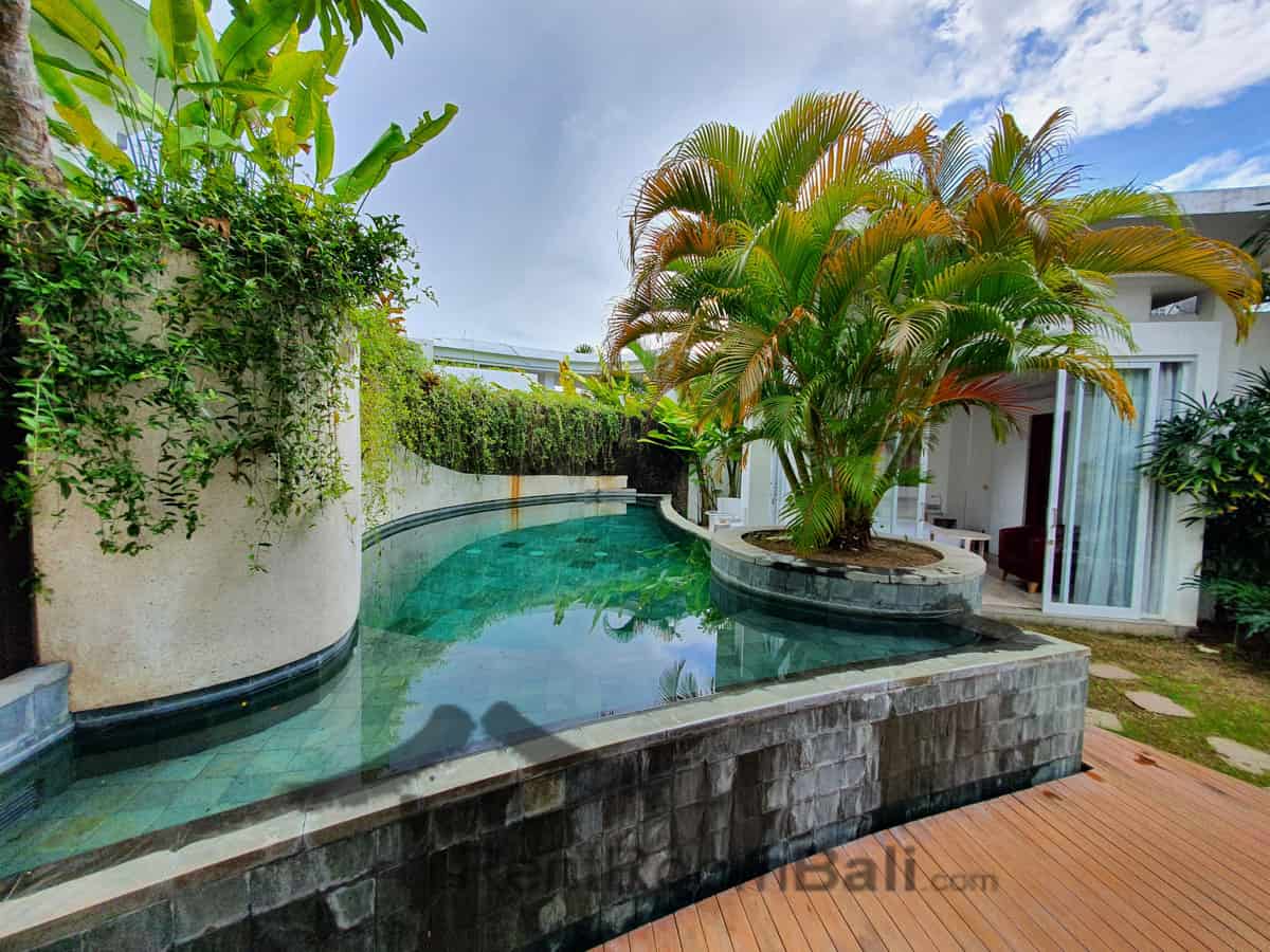 Taman Mesari Villa in Seminyak Bali