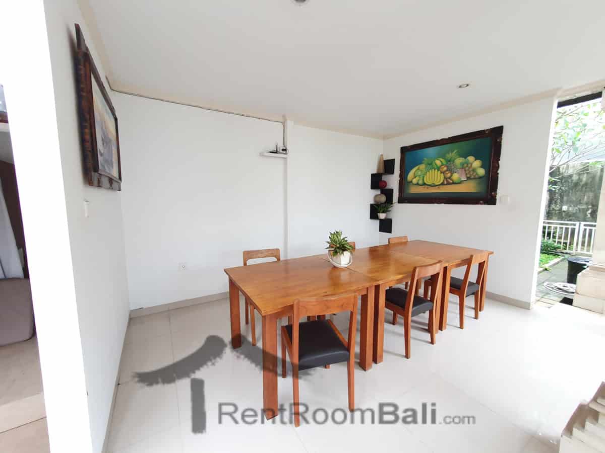 Anggie Studios in Kerobokan Bali