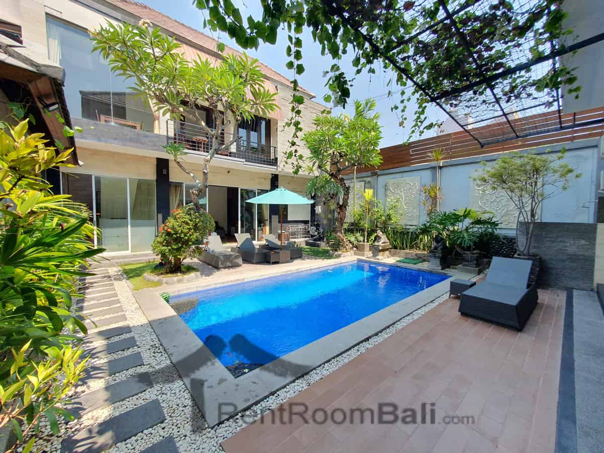 the nakula-villa-seminyak-1 The Nakula Villa in Seminyak Bali