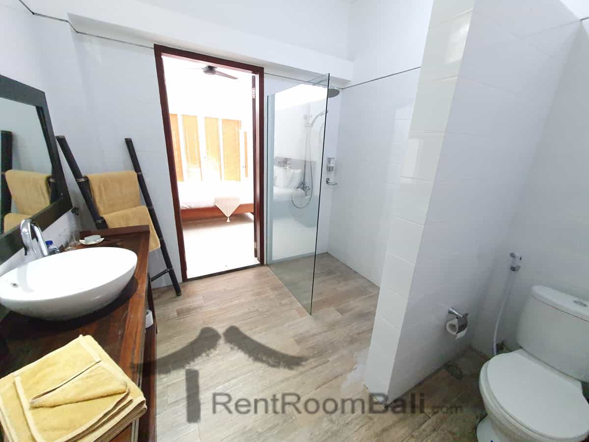 Ginger Moon Villa in Kerobokan Bali