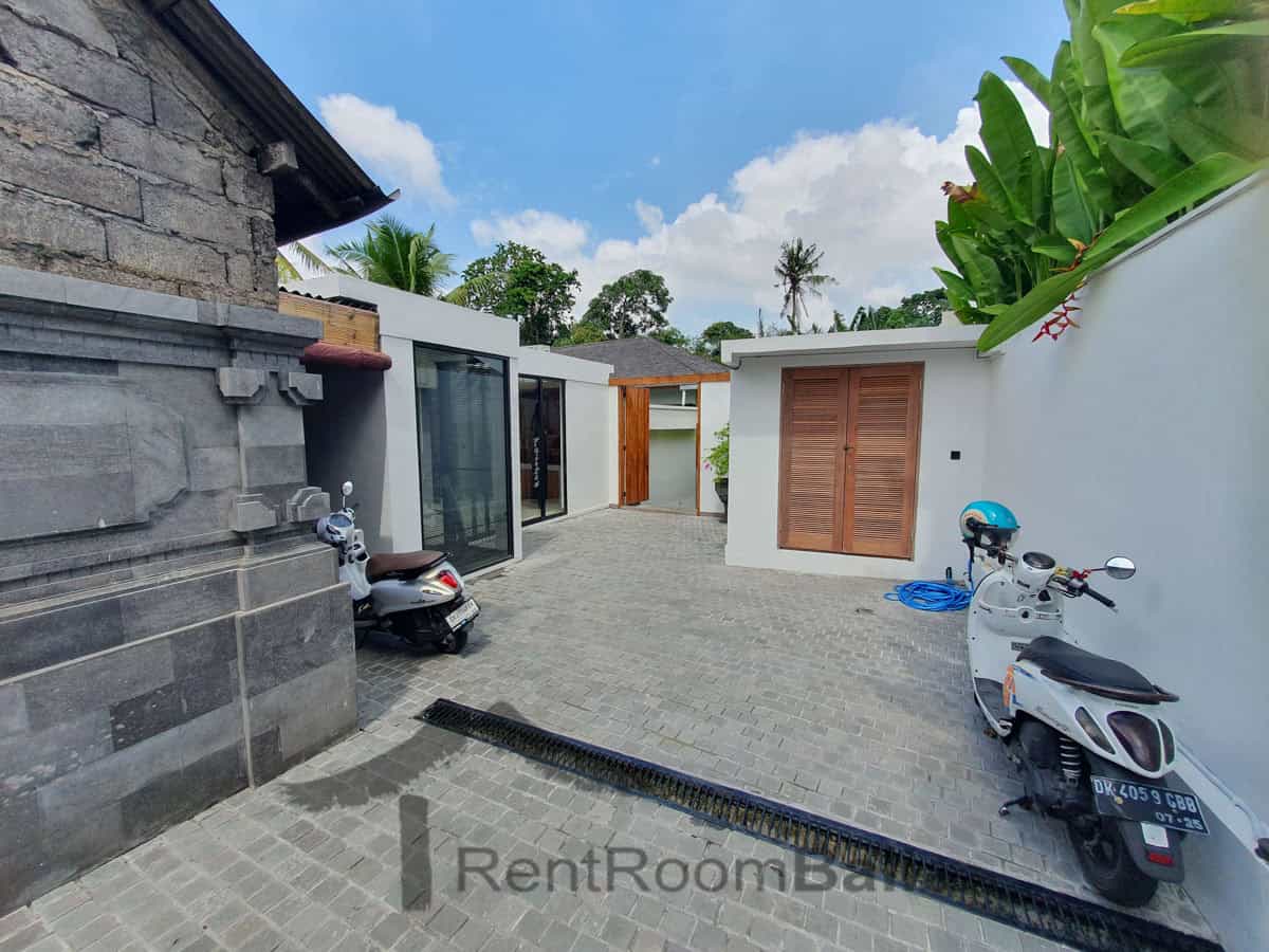 Green Villa in Cepaka Bali