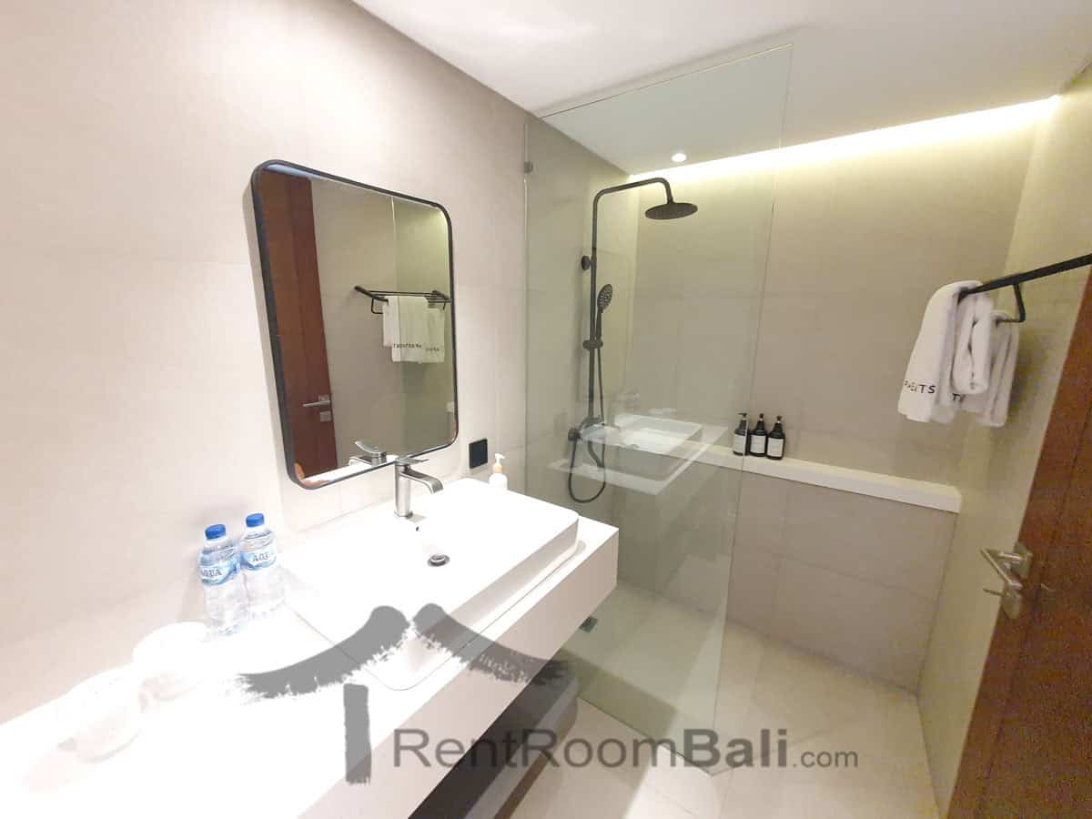 The R Apartments – Pererenan