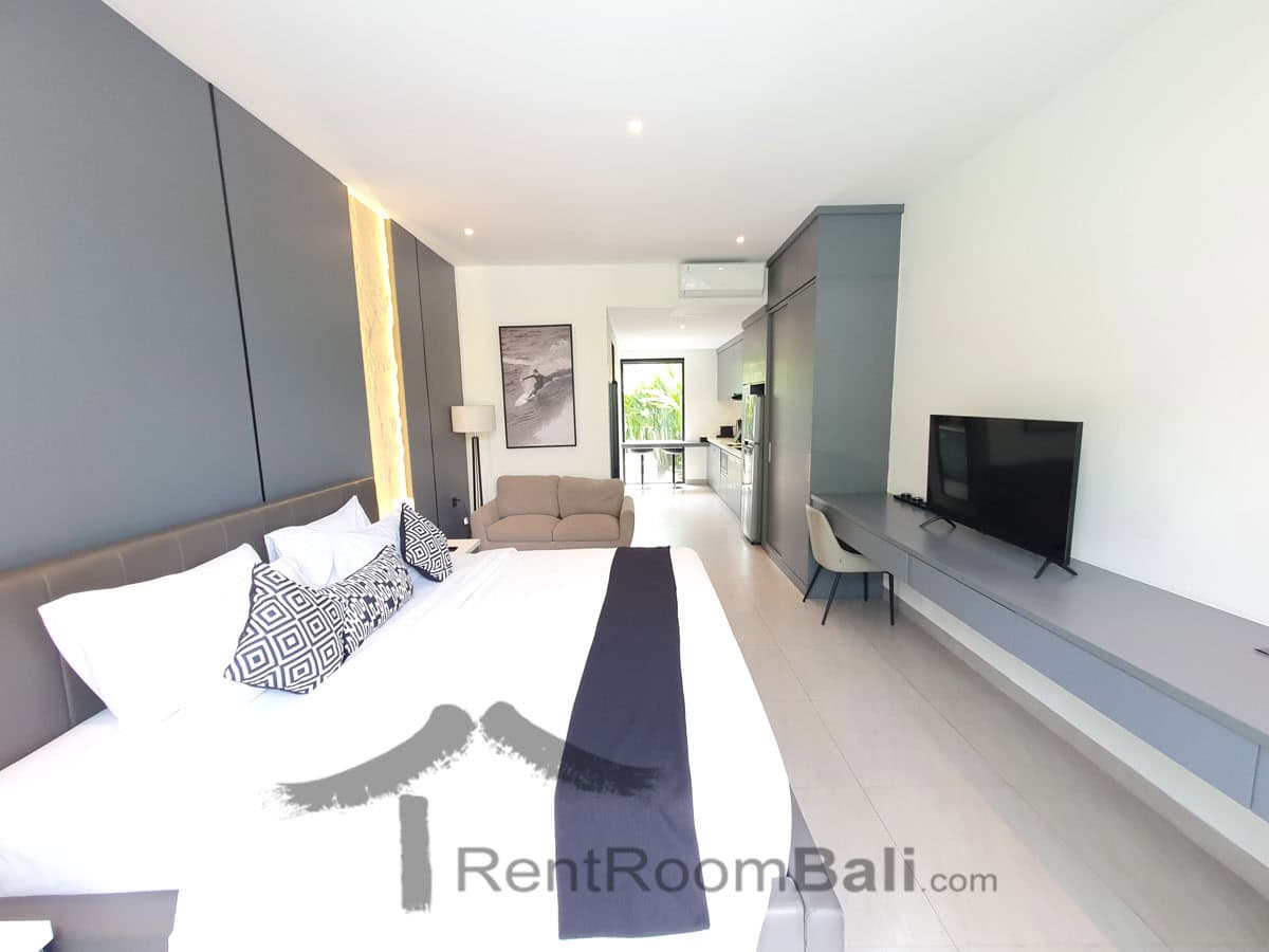 The R Studios – Pererenan
