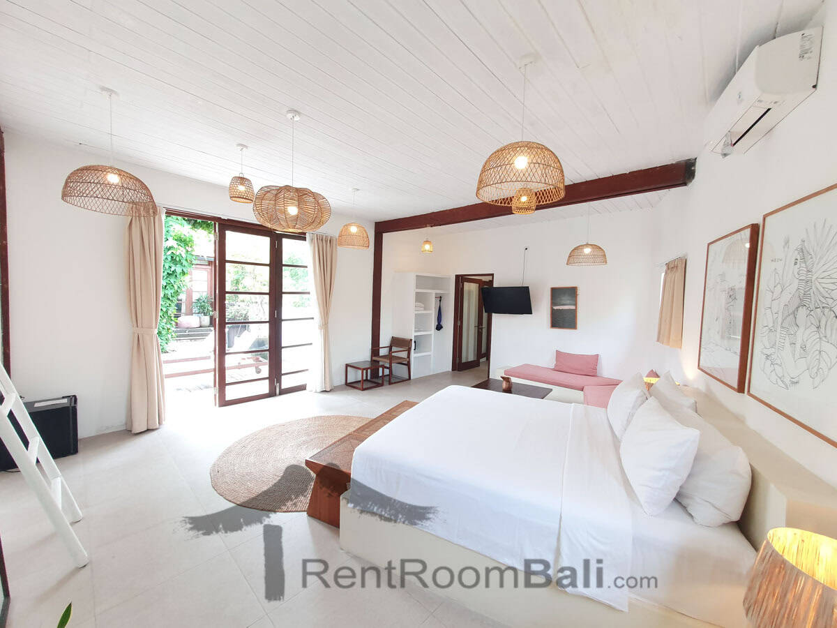 Batu Belig Living Studios – Seminyak