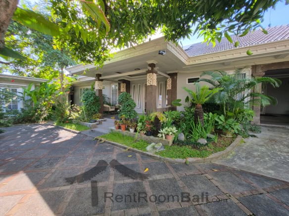 Desa Residence Studios – Kerobokan
